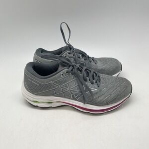 Mizuno Sneakers Womens 8 Wave Inspire 18 411359 UG73 Silver Gray Running Shoes
